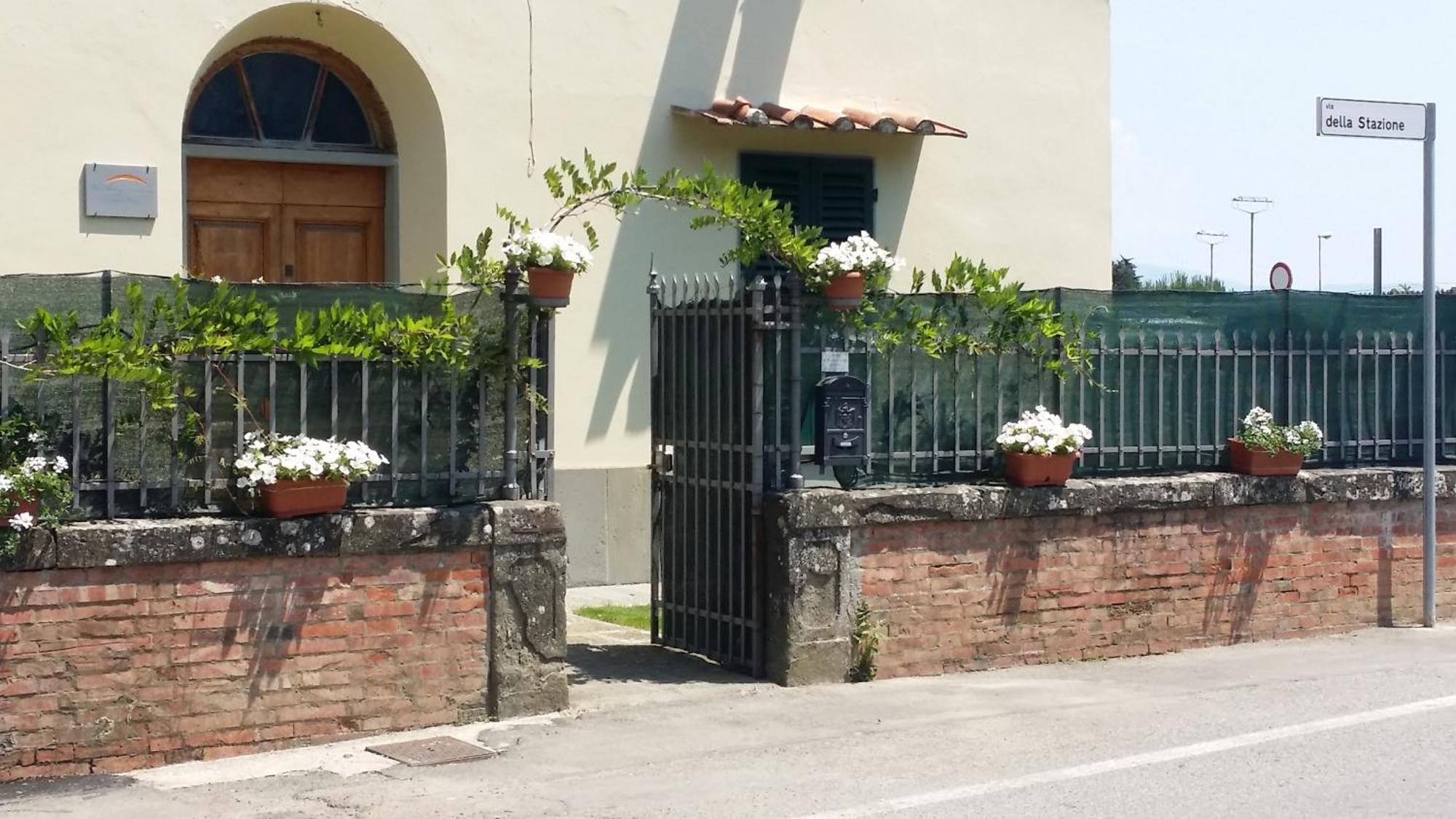 La Stazione Per Dormire Guest House 圣皮耶罗阿谢韦 客房 照片